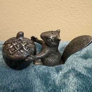 Pewter Squirrel & Acorn Salt Pepper Shakers Set Woodland Series